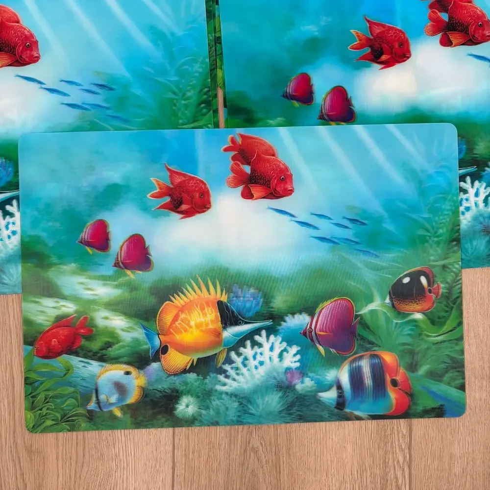 LOT 19 Lenticular Fish Sea 17